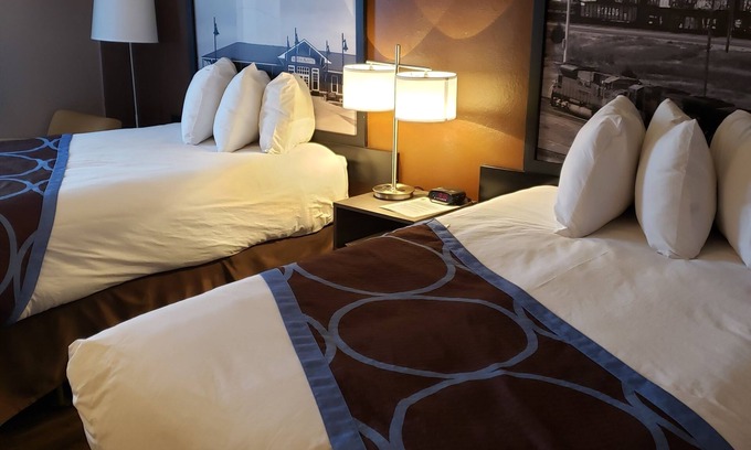North Platte Hotel | Super 8 by Wyndham North Platte