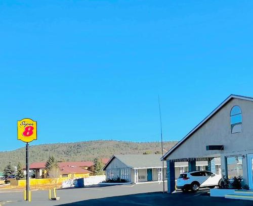 Williams Hotel | Super 8 by Wyndham Williams West Route 66 - Grand Canyon Area