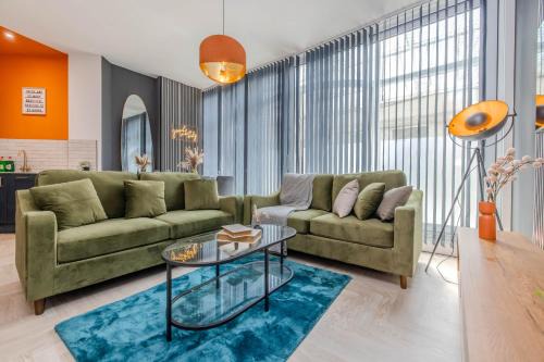 Montpelier Apartment | Super Central 3 Bedroom Flat Next to Brighton Beach & Shopping Center Sleep 10 Guests