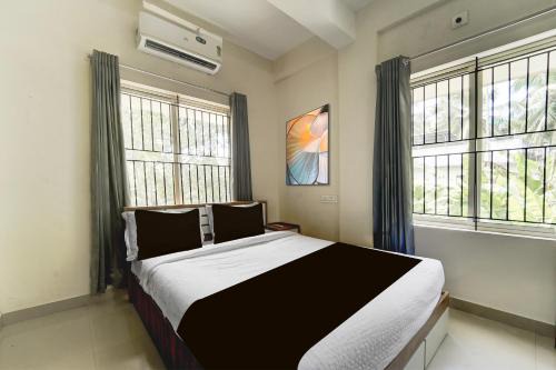 Kozhikode Hotel | Super Collection O Calicut Near Calicut Medical College