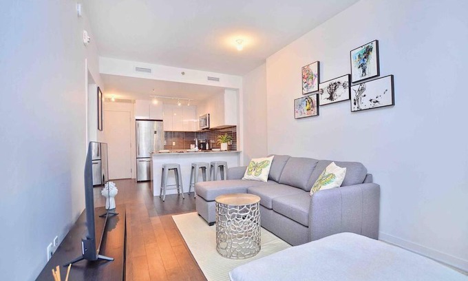 Downtown Montreal Apartment | Super condo de luxe downtown / 3min guy concordia