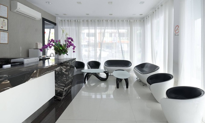 Miri Hotel | Super OYO 977 Hong Kong Suites