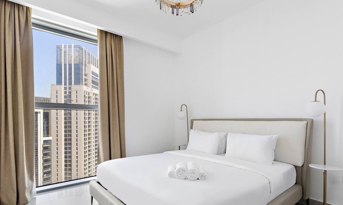 Jadaf Apartment | Superb 2BR APT 17 Icon Bay Dubai