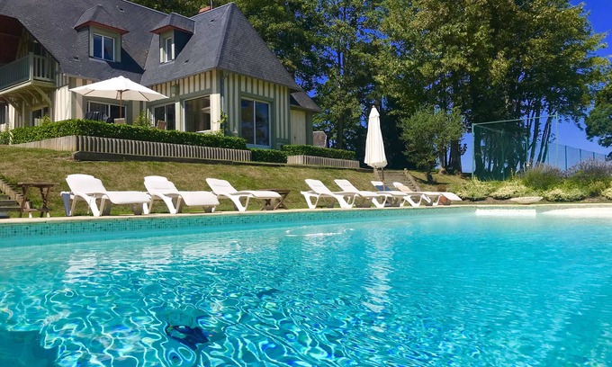 Villers-sur-Mer House | SUPERB 5⭐️ HOUSE WITH PRIVATE POOL AND TENNIS