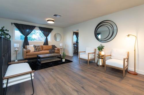 Downtown Los Angeles Apartment | Superb Apartment Near DTLA
