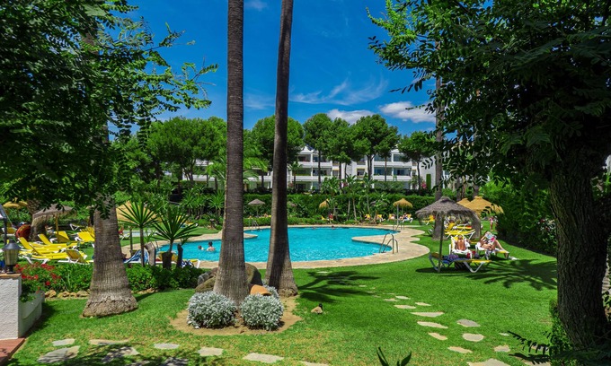 Mijas Apartment | Superb apartment with pool and breathtaking sea view from the living room!