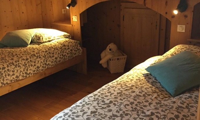 Samoens House | Superb, comfortable house for 13 people in the heart of the village of SAMOENS