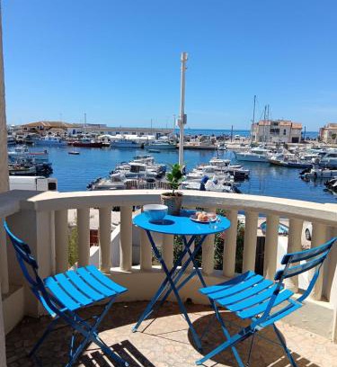 Martigues House | SUPERB MEDITERRANEAN FISHERMANHOUSE FRESHLY RENOVATED 20 M FROM HARBOR HIKES NEARBY no extra fees
