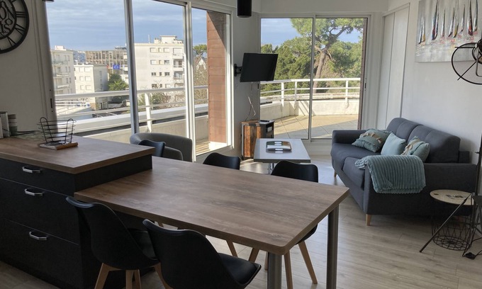 La Baule-Escoublac Apartment | SUPERB T3 LA BAULE 50 M FROM THE SEA