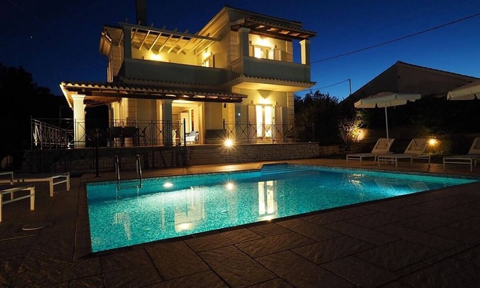 Petaleia Villa | Superb Villa with A/C, Private Pool, Panoramic Sea Views over the Bay of San Stefanos & Coastline!