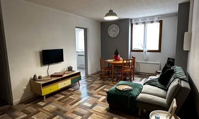 Lamalou-les-Bains Apartment | Superbe Appartement 65 M2 en RDC au Pied des Thermes de Lamalou les Bains!