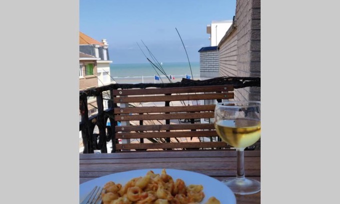 Bray-Dunes Apartment | Superbe appartement, balcon vue mer, 3 chambres!