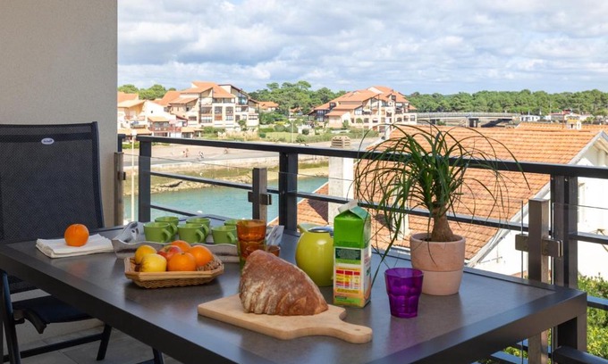 Capbreton Apartment | Superbe appartement neuf à deux pas de la plage avec balcon et parking privé à Capbreton - FR-1-239-387