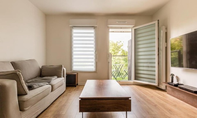 Saint-Denis Apartment | Superbe Studio à 2 Stations de Paris Centre 15min à pied du Stade de France