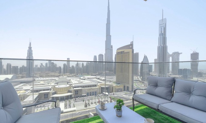 Bur Dubai Apartment | Superior 3BR + Maid | Burj Khalifa View