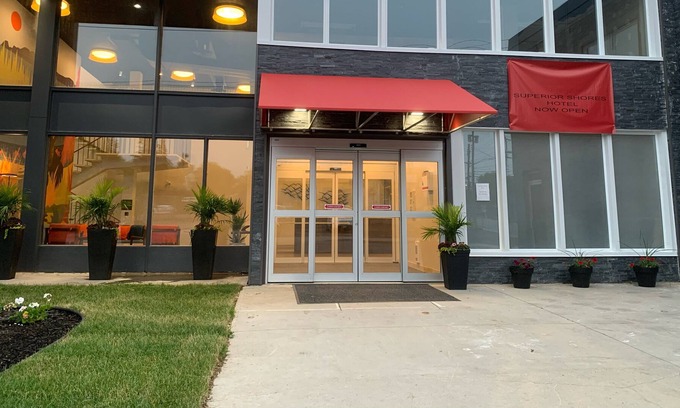 Thunder Bay Hotel | Superior Shores Hotel