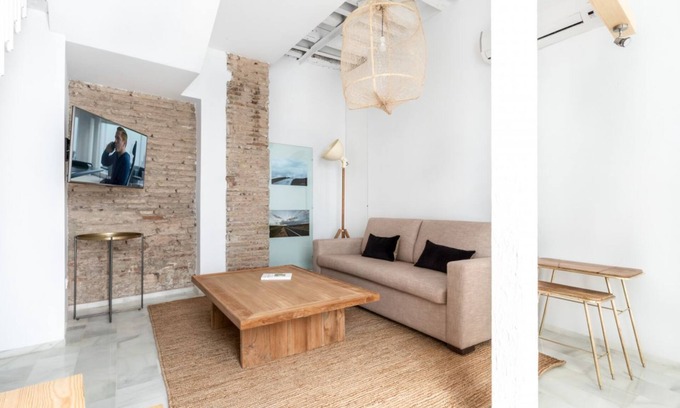 El Arenal Apartment | Superior Suite - Open Space