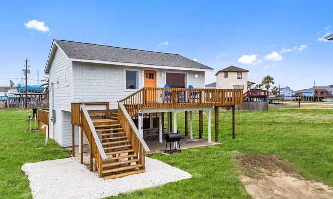 Surfside Beach Apartment | Surf 1 — The Surf Shack