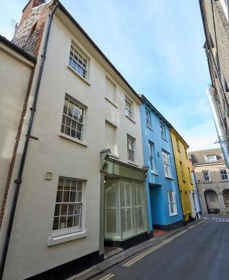 Cromer House | Surf Cottage