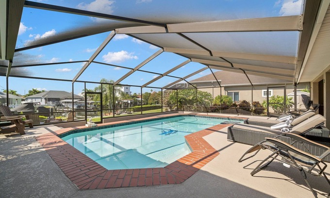 Apollo Beach House | Surfside Beach House | Pvt Pool, Grill, Office