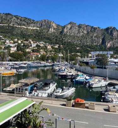 Beaulieu-sur-Mer Apartment | Surplombant le port de Beaulieu sur mer