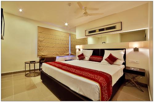 Kakinada Hotel | SVN GRAND