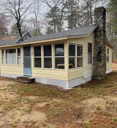 Sebago House | SWALLOW - LIMIT 4 cottage