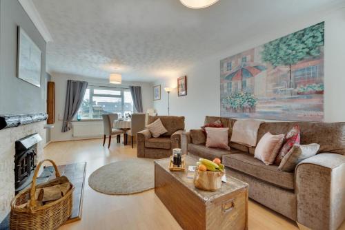 Saxmundham House | Swinton