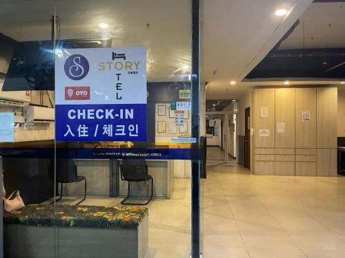 Downtown Kota Kinabalu Hotel | Switz Paradise Hotel - 5 minute walk to Centre Point and 10 minute walk to waterfront-