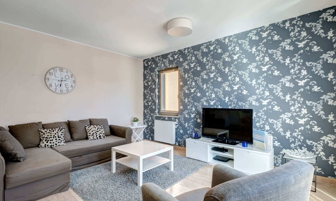 Gdansk City Center Apartment | Szafarnia 11E | Modern Apartment | By the Motława
