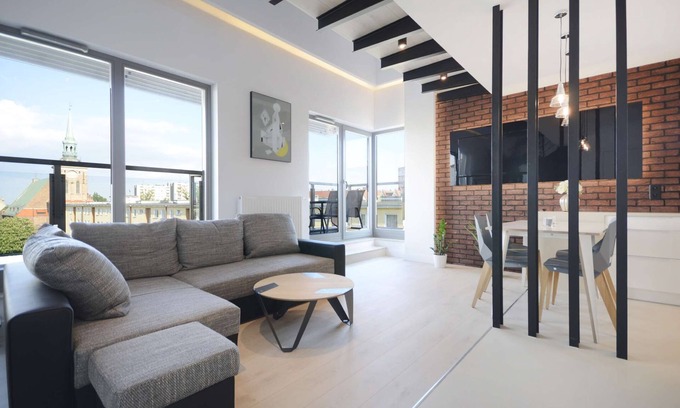 Gdansk City Center Apartment | Szafarnia 11F | Storey Apartments | Balcony