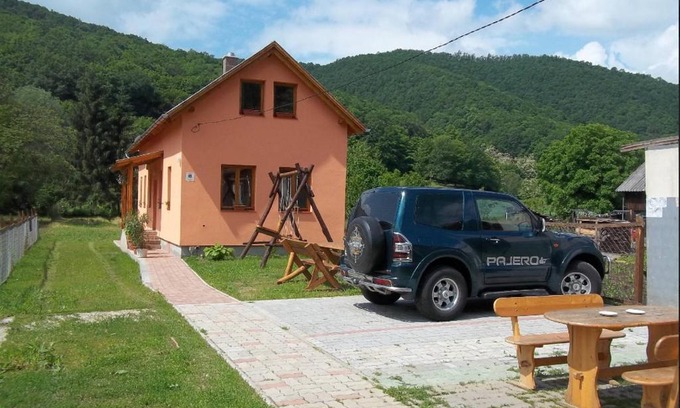 Istenmezeje House | Szikla Vendégház