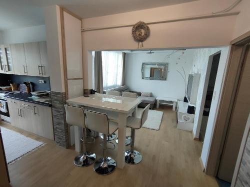 Keszthely Apartment | Szilvia Apartman