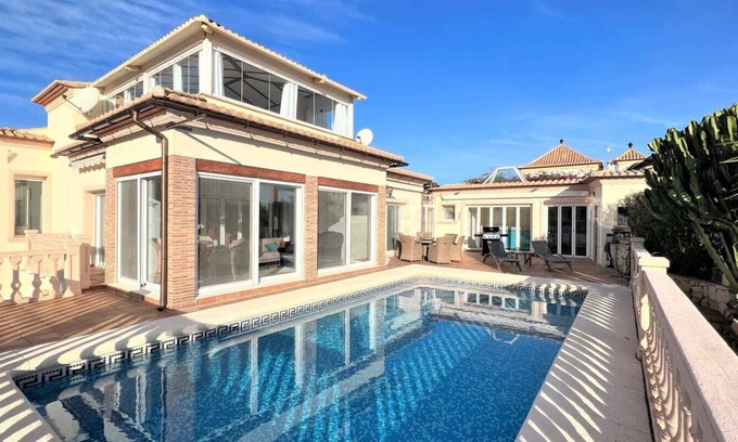 Denia Villa | T-1022, Niobe, villa with beautiful mountain views