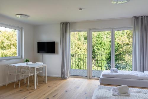 Dellbrueck Apartment | T&K Apartments - BERGISCH GLADBACH - 7 Comfortable Apartments - 20 min to Fair Messe Cologne
