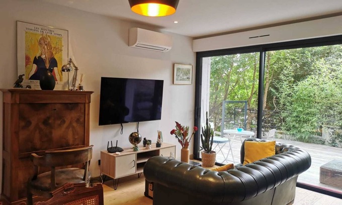 Ramonville-Saint-Agne Apartment | T1 bis neuf calme tout confort belle terrasse sans vis-à-vis, 2 voyageurs