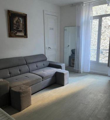 Les Grands Carmes Apartment | T2 fonctionnel à 100m Vieux port