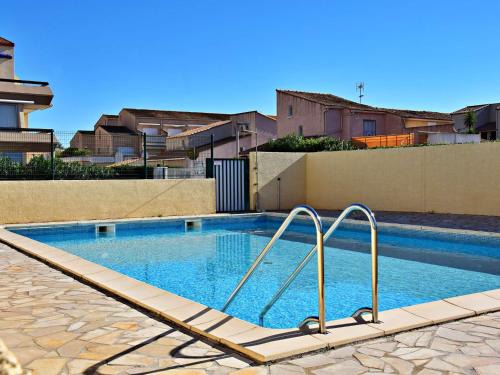 Marseillan Plage Apartment | T3 au RDC avec piscine, terrasse et parking - 6 pers, proche plage à Marseillan - FR-1-387-210