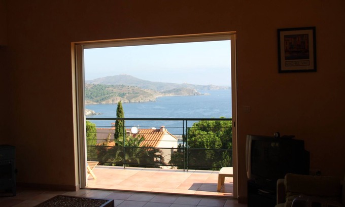 Banyuls-sur-Mer Condo | T4 Dupleix with sea view and private pool