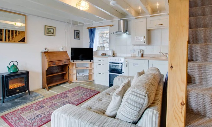 Llangennith House | Tadpole Cottage in the beautiful Swansea