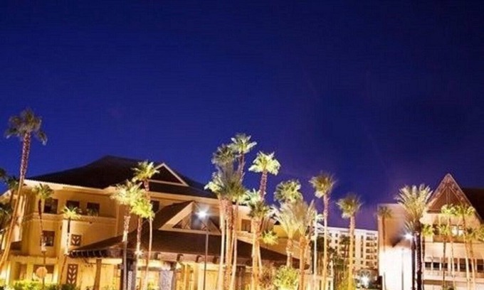 Las Vegas Resort | Tahiti Village Las Vegas One Bedroom Bora Bora Sleeps 4