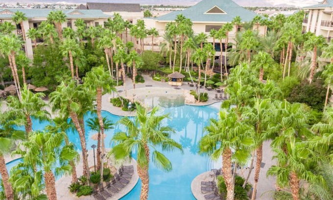 Las Vegas Condo | Tahiti Village Moorea 1br suite Sunday check-in