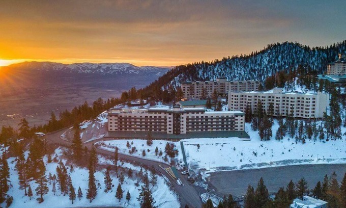 Tahoe Village Apartment | Tahoe Ridge - Nowhere better to stay in Tahoe