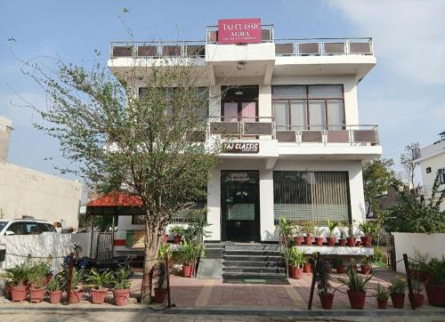 Agra House | Taj Classic Agra