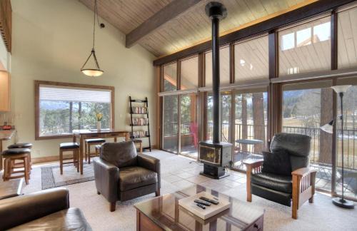 Purgatory House | Tamarron PineCone 858