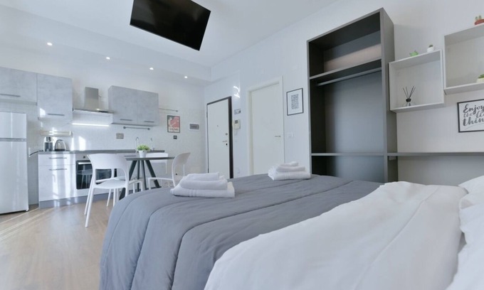 Bolognina Apartment | Taron House Bologna [station-center-fiera]