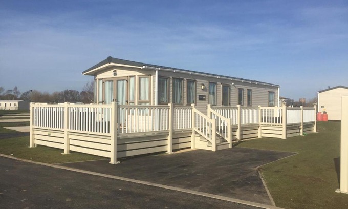Dogdyke Resort | tattershall lakes