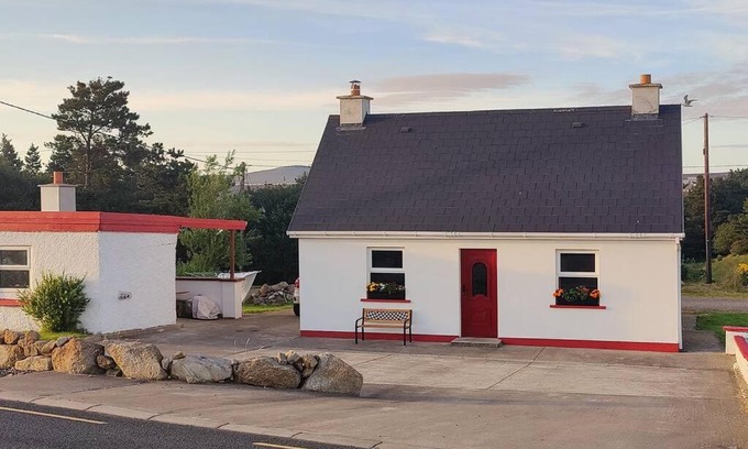 Bunbeg House | Teach Conal Sloper