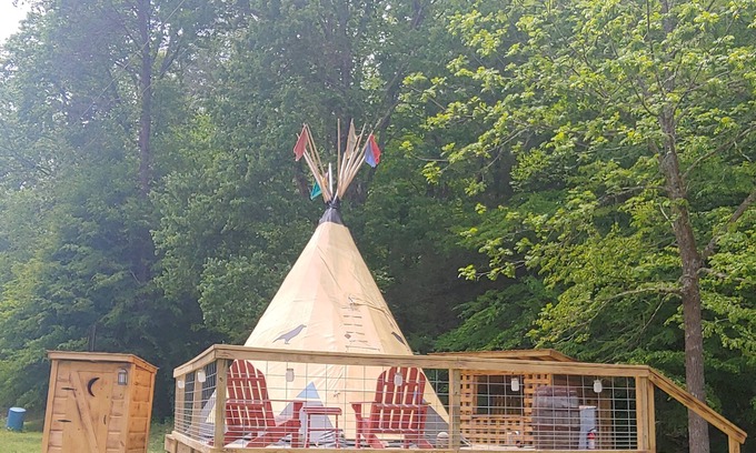 Tellico Plains RV Rental | Teepee Glamping, get back to Nature