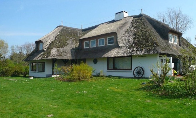 Archsum House | Teewelkenhüs meadow apartment